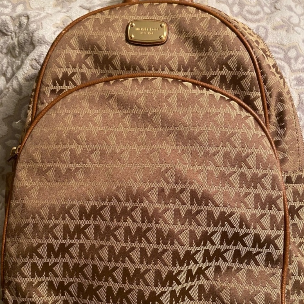 MICHAEL KORES BACKPACK